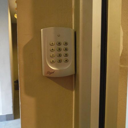 Shooters Guesthouse Паттая Екстер'єр фото