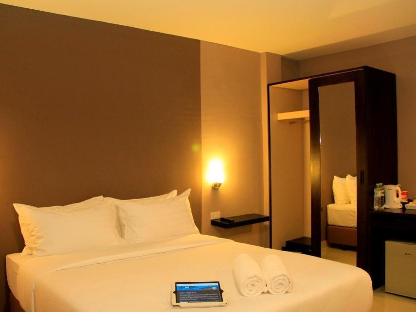 Shooters Guesthouse Паттая Екстер'єр фото
