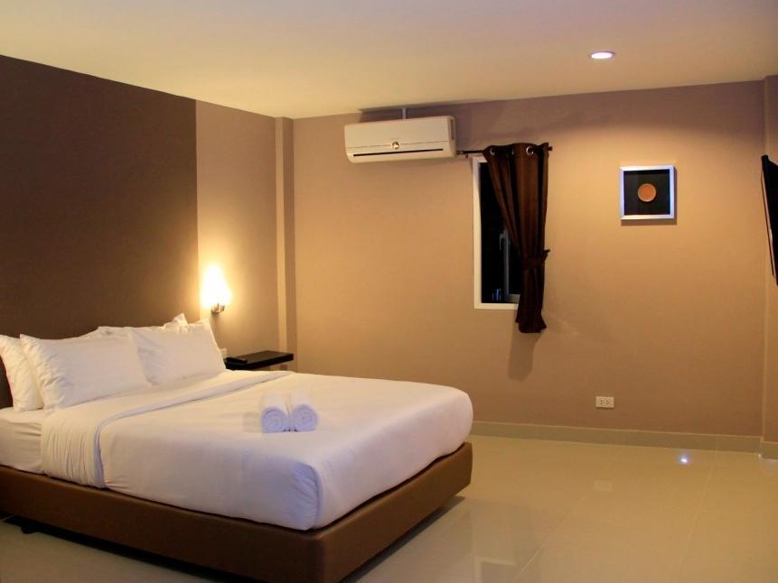 Shooters Guesthouse Паттая Екстер'єр фото